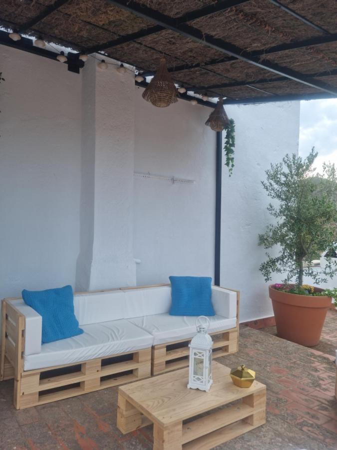 Amb Encant I Estil Mediterrani En Zona Tranquilla De Llanca I Amb Terrassa Exteriér fotografie